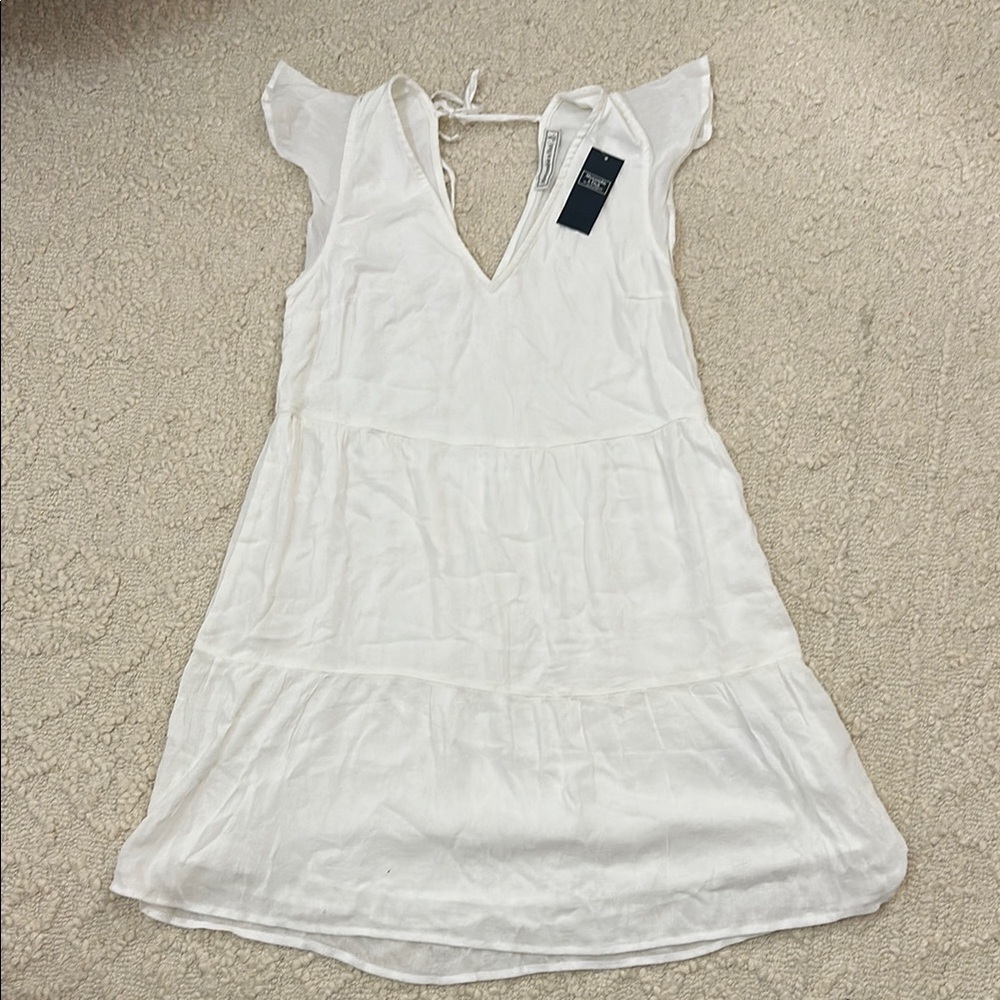 NWT Abercrombie & Fitch Flutter Sleeve Dress
